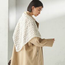 《予約》【SHIPS別注】BINDU: レース トライアングル スカーフ