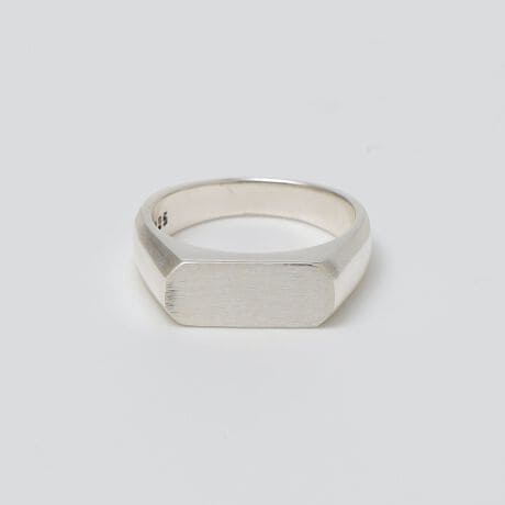 [^ԁF119400010]XOLÕVOlbgOyfUCzwACHŐꂽȂ܂͂̃OBׂ߂̃tHŁAd˕tɂ߂łB[J[iXOR121yXOLOziVj2019NɃLVRE^XRɂĐݗuhBuh̓LVR̉ƃt[_EJ[̈RAƁALVR̐e݂߂Ă܂BlCeBuAJ̋׍Ȟ_ƂȂjALVR炵ƑnIȃfUC͌̃[hɂʂÂ鑶݊̂RNVłBSẴACe̓LVRɂănhChō쐬Ă܂ByӎzBeɂ̓p\REX}[gtHȂǂ̉{ɂāAۂ̐FƈقȂČꍇ܂B@i̐F͏iP̂ŎBe摜QƂB