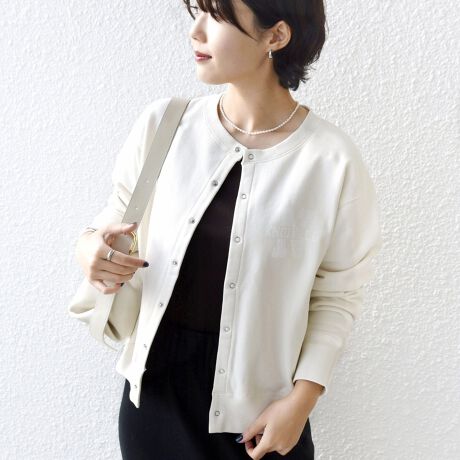 [^ԁF312210526]\26SS\悢JWÃXEFbgJ[fBKK萔ʂɒBAߐ؂ƂȂ܂fUCTENNESSEERIVERƂ̊SʒACełBXibvtOăJ[fBKƂĂ͂AăvI[o[ƂĂ􂵂܂BťyHDƂāAgACełBSvgƃ{fB̉H|CgɂȂAꖇŒffUCłfރhCȎ̎gpĂAȂuX^_[hȃEFCgv̑fނłBтɂȂĂׁAꂪǂ̂B܂Ai߂鎖łӂƂ{[܂܂BH@͌ÒɂȂu痿߁isOgjvIтłAāu߁vZNgAꂢ߂ȃBe[Wo܂B悤ȃ[Yhł͂ȂAViȂ􂢂炵̂悤ȓ񂾕ɎdオA␴܂B₢킹iԁF312-21-0526yTENNESSEERIVERzTENNESSEERIVER1980N㏉ɃAo}Bt[XŐݗB̓eLX^CYƂȒnƂāuTVc̎svƌĂ΂Ă܂BVintagẽbNTETEJbWTȂǂɃCXs[V󂯂Ǝ̃A[g[NnoƂƂɁATENNESSEERIVERIWĩx[VbNȃ{fBɑ΂Ad˂Ǝ̉HĂĂ܂Bv^u{fB̒ŁAɂ͂Ȃʂȑ݊uhł肽TENNESSEERIVER͍l܂BTVcɂƂǂ܂炸ALiCibvWJĂ܂B-------------------------------------ň݁FԐLkFLF򊴁F|PbgF􂢁F@-------------------------------------yz̏i͌ԍʒuvĂ܂B\߂ӂB{i͐i߂̓ATCYɎ኱̌̍ꍇAF\܂B炩߂BBeɂ菤i̐FقȂČꍇ܂BîF́AB摜QlɂĂBipׂɁAAeV^OKmF̏Ap͂舵B摜̏i̓TvłB ۂ̏iƎdlAHATCY኱قȂꍇ܂B