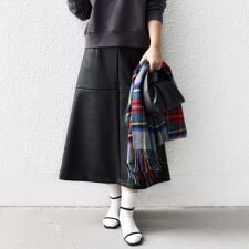 〈手洗い可能〉合成皮革 ウエスト ゴム スカート