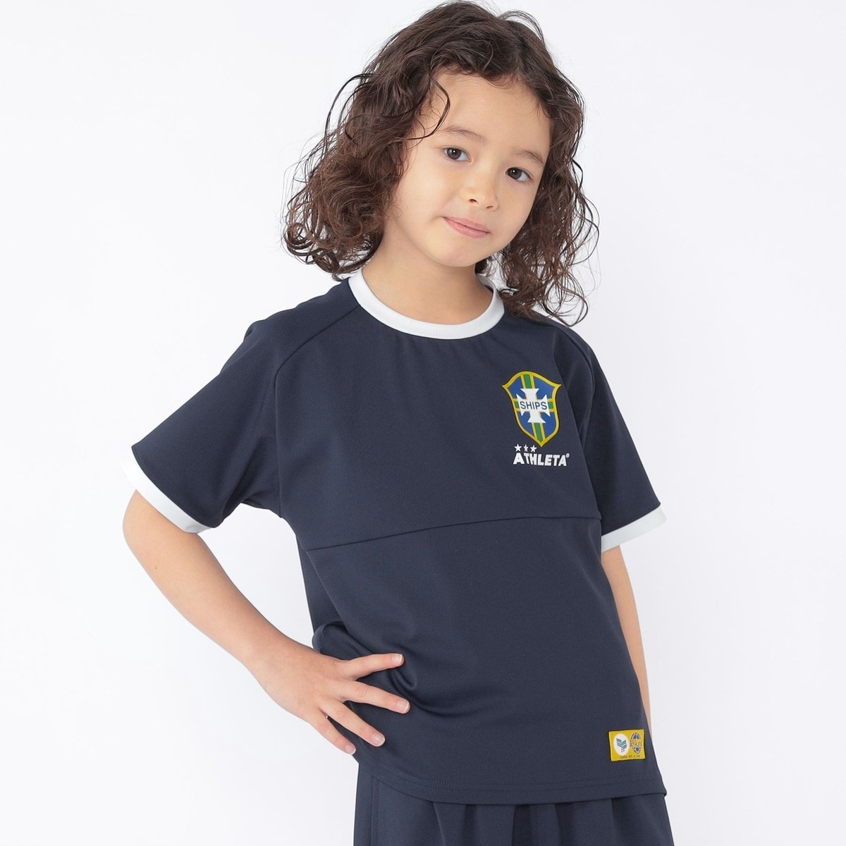 [�}���C]�ySHIPS KIDS�ʒ��zATHLETA:100�`125cm /���b�V�� T�V���c/�V�b�v�X�iSHIPS�j �l�C�r�[