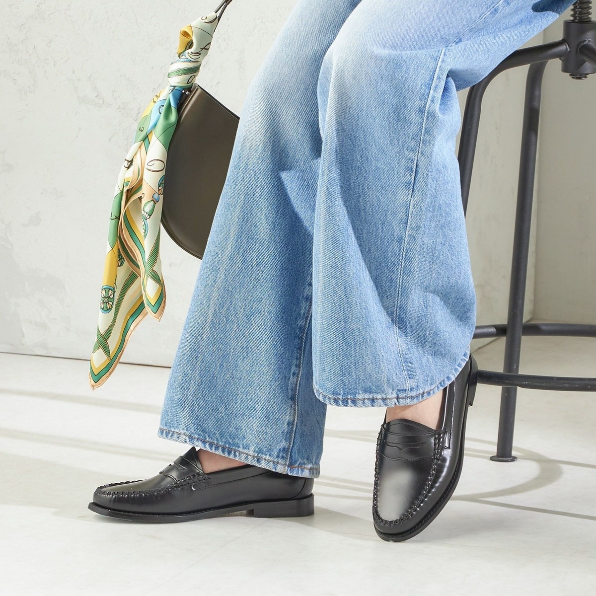 ｇ ｈ ｂａｓｓ ローファー」の人気商品一覧 | 安い商品を通販サイトから探す - 価格.com T-H マリーン LED-GHBSS-B-DP ソフトモールド グラブハンドル ステンレススチールリング付き - ブラック ブルーL