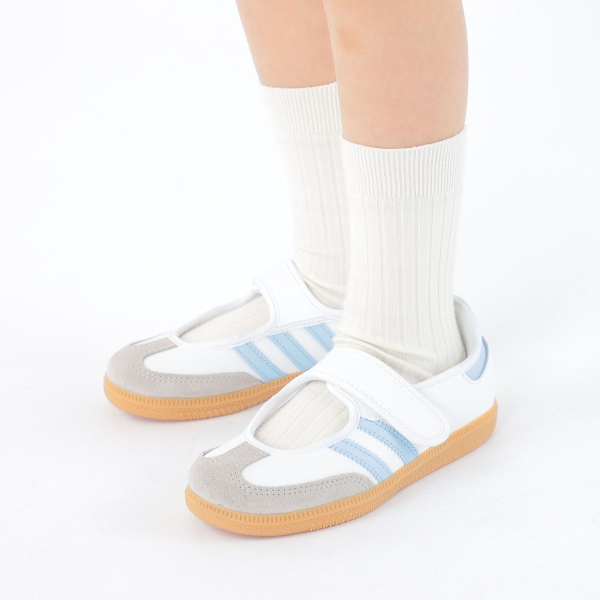 [�}���C]adidas:SAMBA JANE C �X�j�[�J�[/�V�b�v�X�iSHIPS�j �z���C�g�n