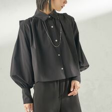 堀田茜×SHIPS:〈接触冷感/撥水/洗濯機可能〉TEXBRID(R) ギャザー ブラウス