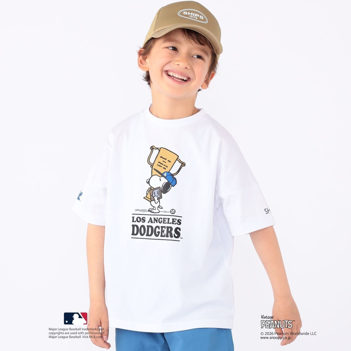 [�}���C]SHIPS KIDS:100�`125cm / PEANUTS×MLB �v�����g T�V���c/�V�b�v�X�iSHIPS�j �z���C�g