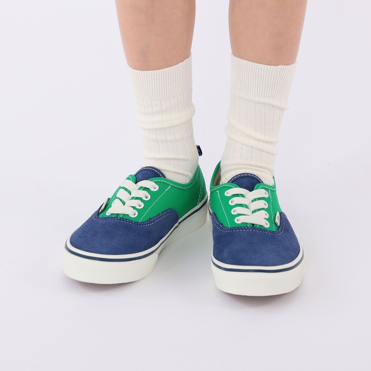 [�}���C]VANS:16�`21cm /KIDS Authentic Elastic Lace �X�j�[�J�[/�V�b�v�X�iSHIPS�j �u���[�n