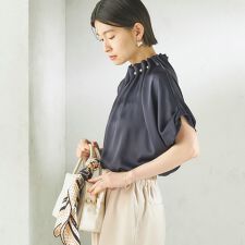 シップス SHIPS 〈手洗い可能〉袖 ギャザー ドルマン ブラウス （オフ 