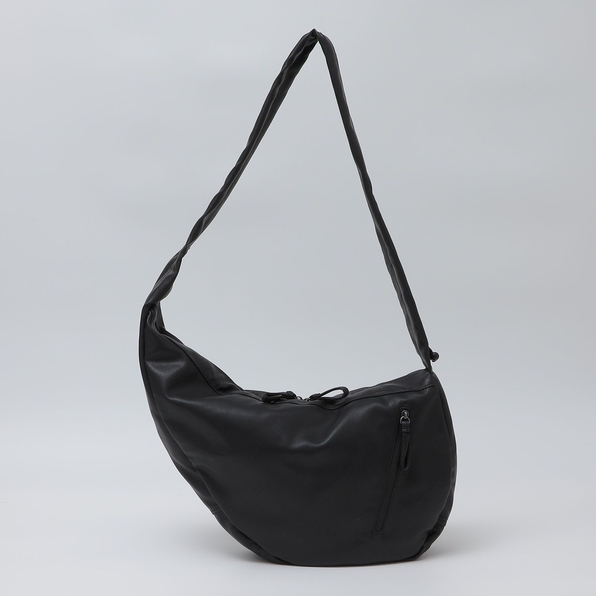 大容量の非売品ブラックショルダーバッグ メイクアップ用 City Ambient Products: 合成皮革 クランプル ショルダー バッグ