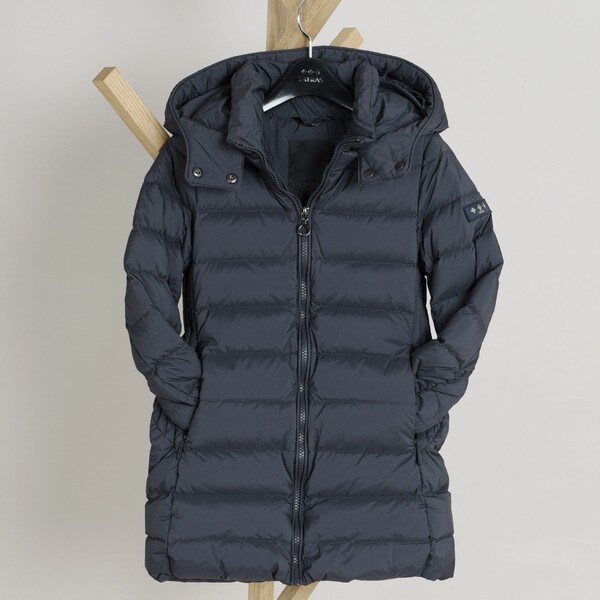 タトラスキッズダウン ミラノ発、TATRAS（タトラス）のダウンに 待望のキッズサイズが