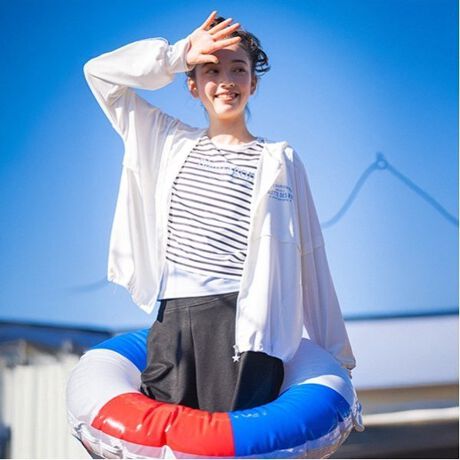 [^ԁF4952602]UVJbgHfނŁAO΍ɑ劈􂷂t[hbVK[hłB[N؂ւfUCŁAIt͓FADu[̓oCJ[̔zFfUCɎdグ܂BpŎgpł鏭Ƃ̂VGbgŁAӂ̃V[łȂAi̎O΍̉HDƂđ劈 VɂȂɂ̂ŁAŃobOɃCĂB̃Ct@Xi[̐XC_[ȂǃfBe[ɂ܂BɎwAEeɃ|PbgtByzȂyňzʁyLkzynzȂy|Pbgzv[ j wZ XC~O LbY WjA [΍ W[It zCgFfg:164cm pTCY:160 