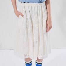 ポンポネットジュニア(pom ponette junior)の【AMI】アイレットレースティアードスカート