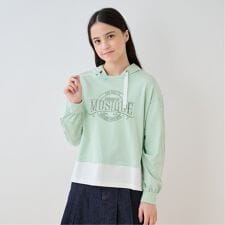 レイヤード風パーカ