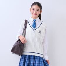 ポンポネットジュニア(pom ponette junior)の【卒服】Vネックラインベスト