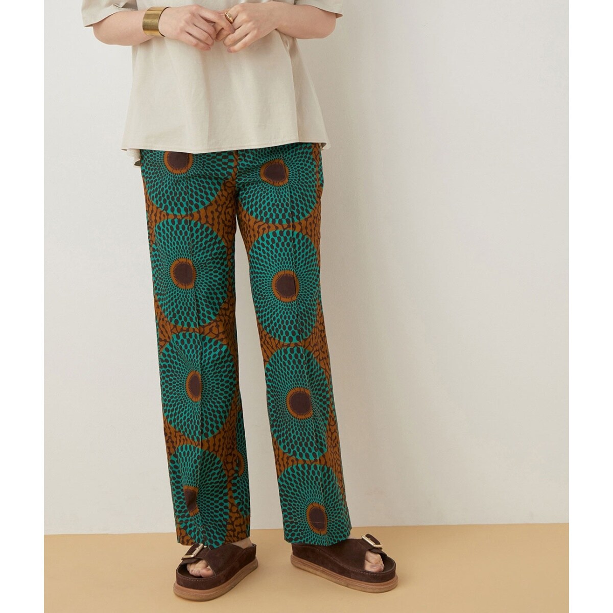 ADAM ET ROPE アダムエロペ　アフリカンプリントパンツ ADAM ET ROPE'（アダムエロペ）の「アフリカンプリントパンツ