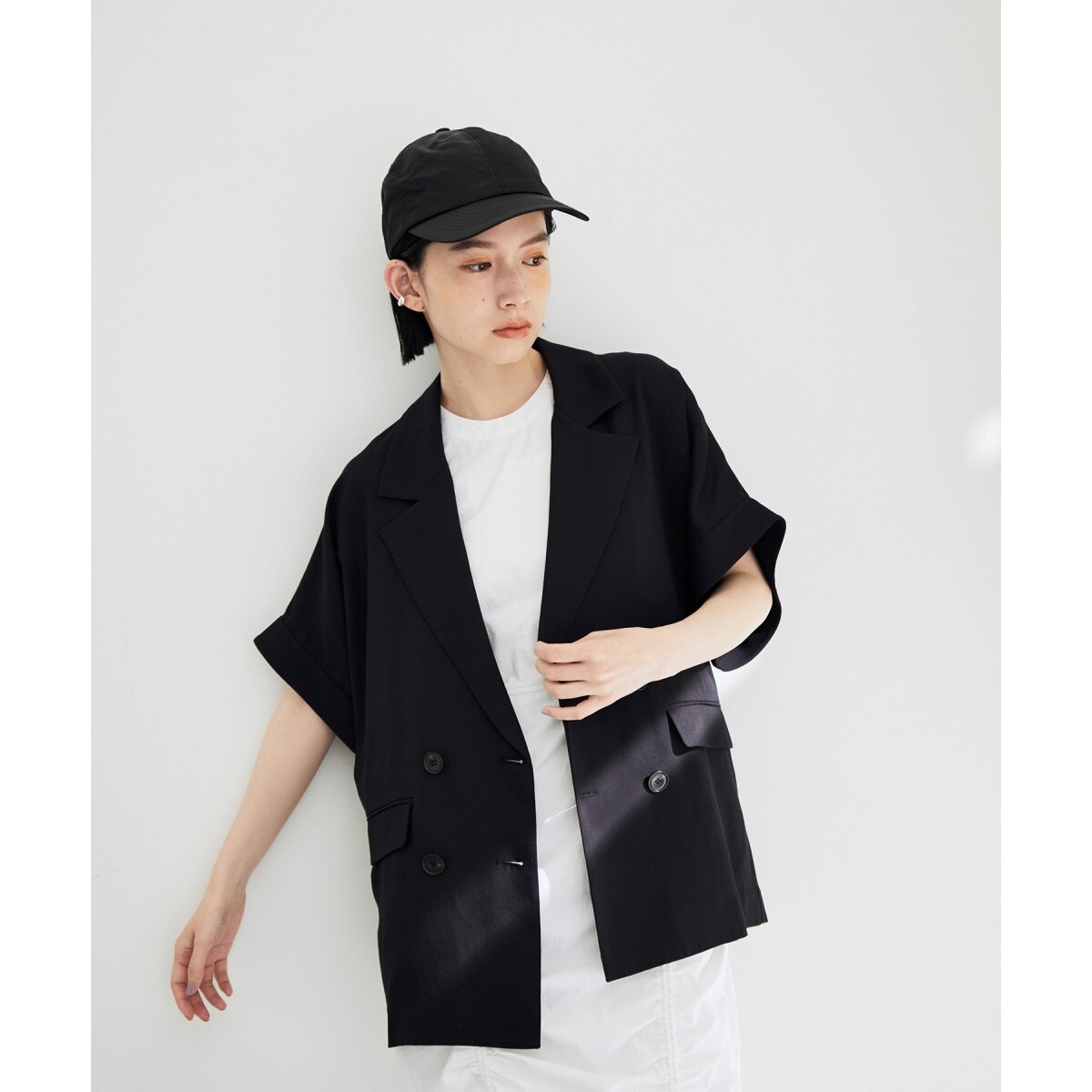 アダムエロペのサステナブルショートスリーブドルマンジャケット サステナブル】ショートスリーブドルマンジャケット | アダムエロペ