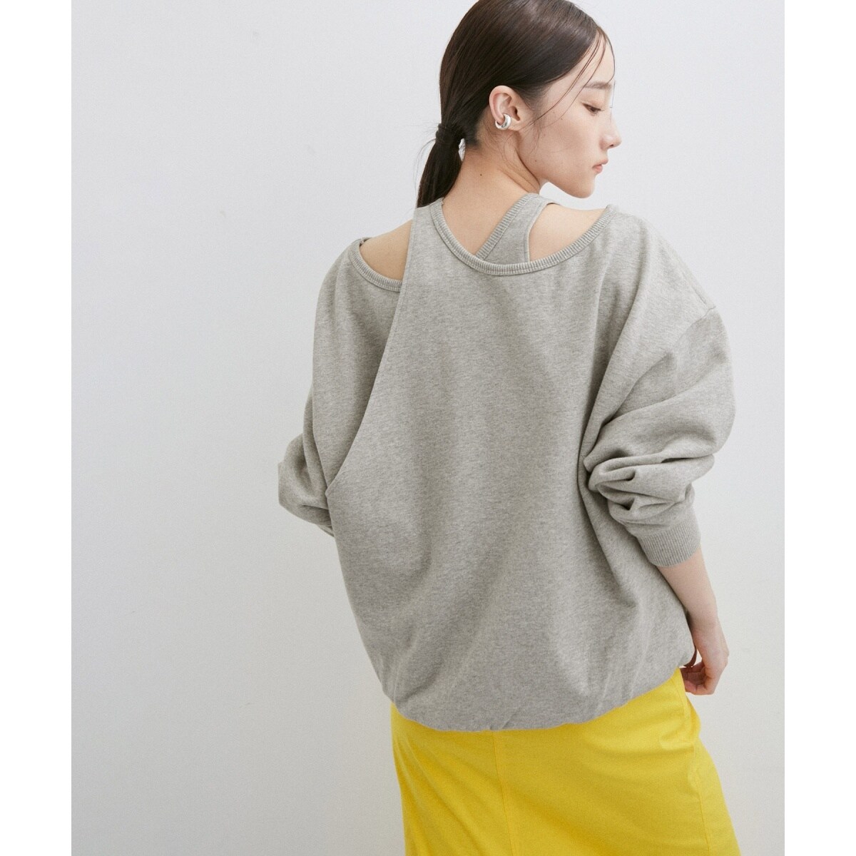 新品 アダムエロペ サステナブル 2WAY デザインスウェットプルオーバー セール 40%OFF】【サステナブル・2WAY】デザインスウェットプル