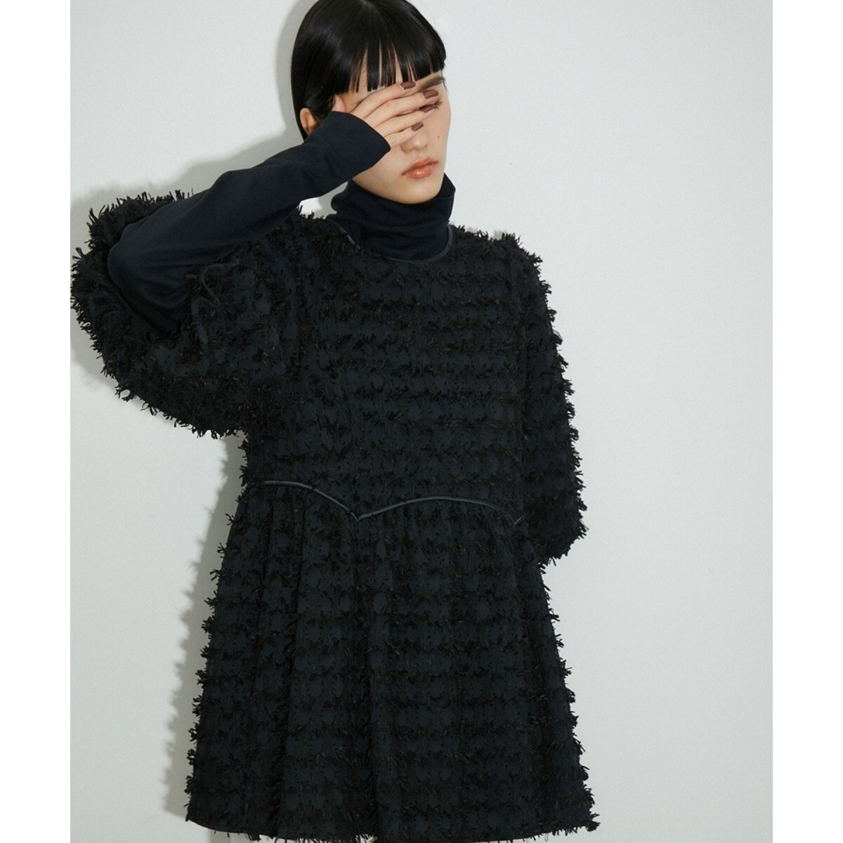 再入荷・サステナブル】コットンギャザーフリル2WAYブラウス