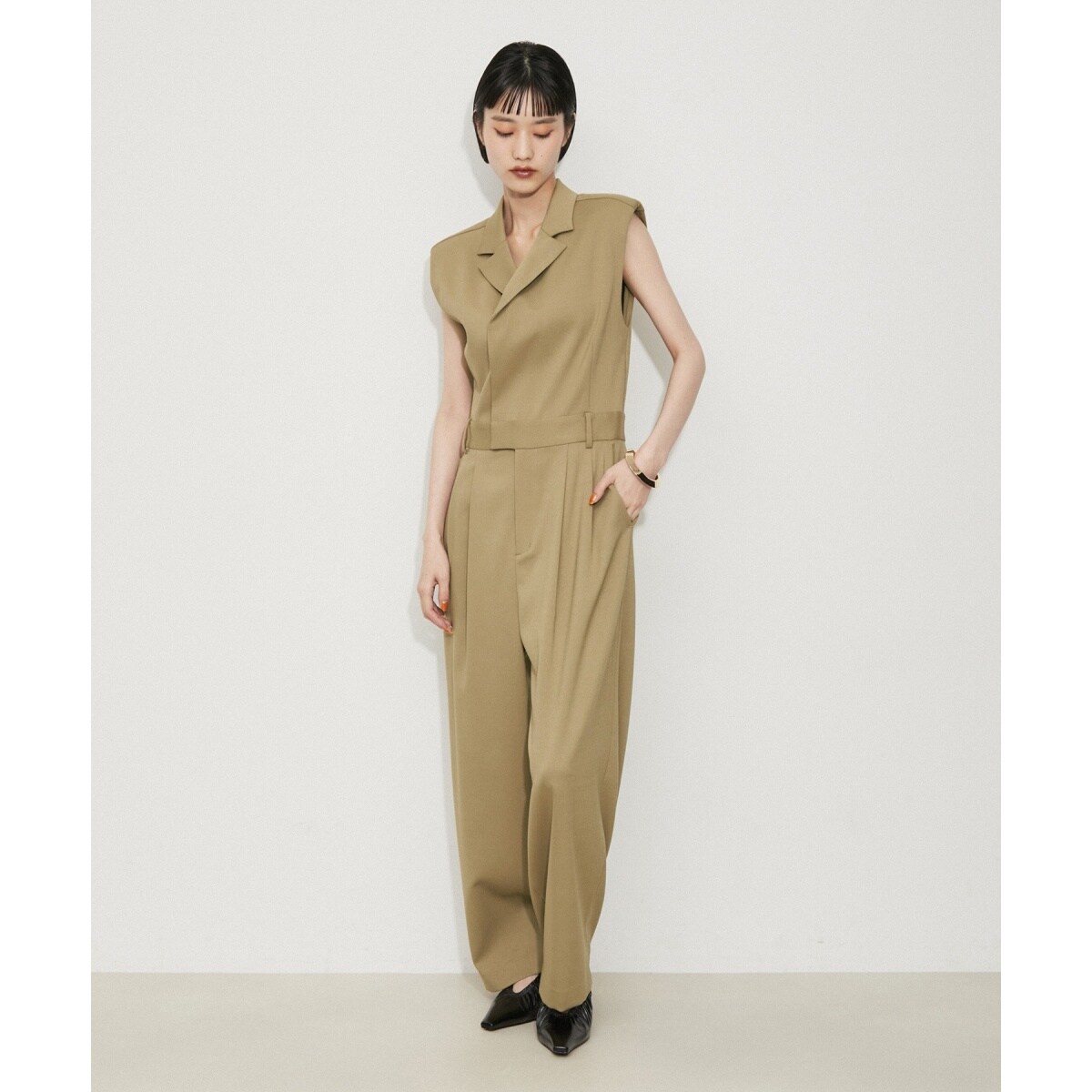 スリーブレスジャンプスーツ | アダムエロペ(ADAM ET ROPE') | マルイ