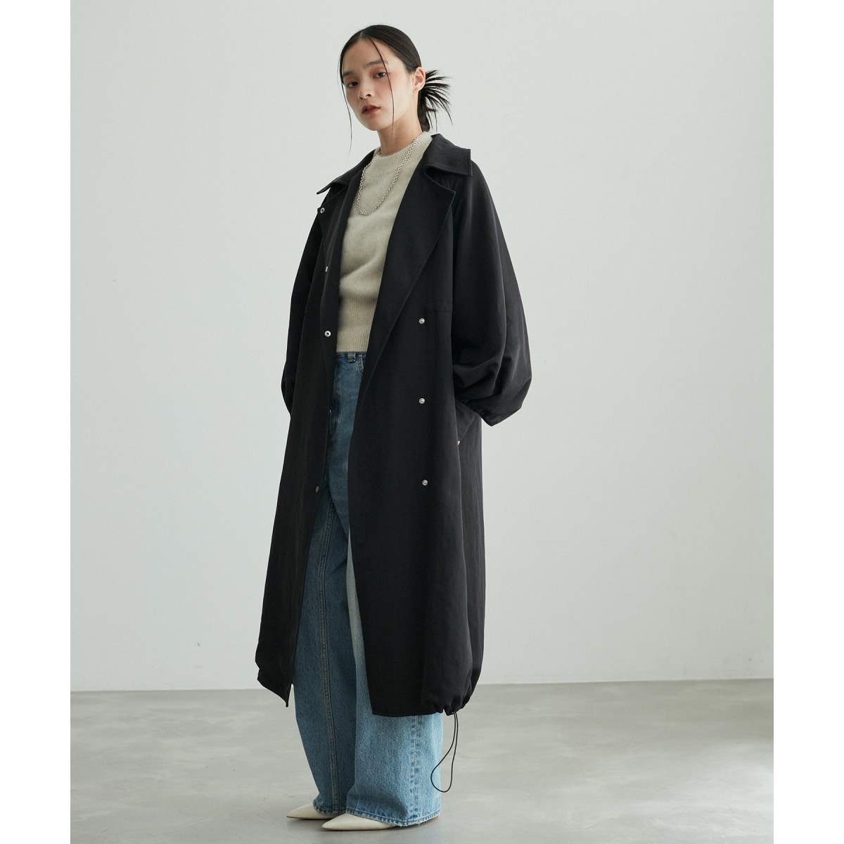 ADAM ET ROPE'（アダムエロペ）の「【NIKKE】WNy ショートコート