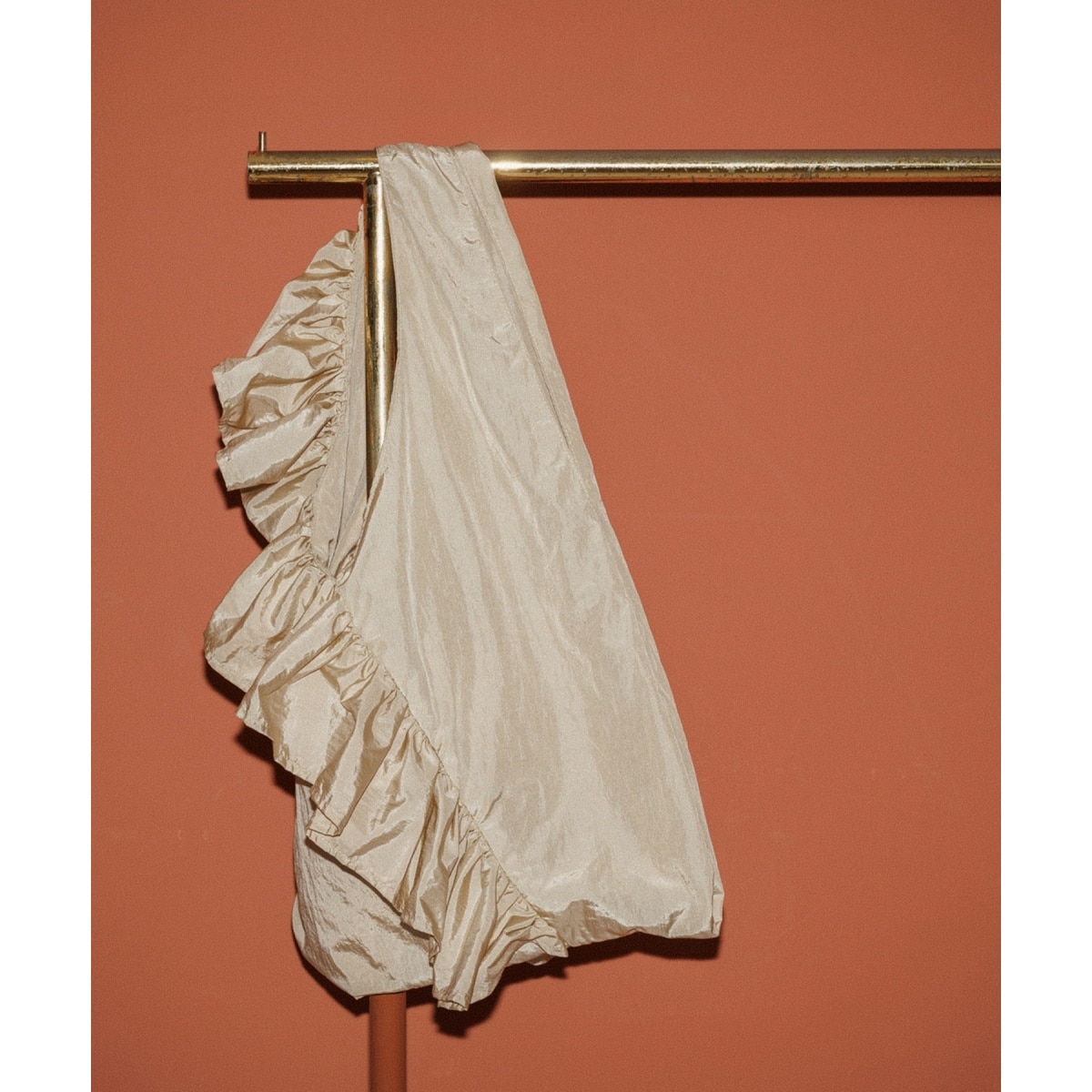 サステナブル】ギャザーフリルバッグ | アダムエロペ(ADAM ET ROPE