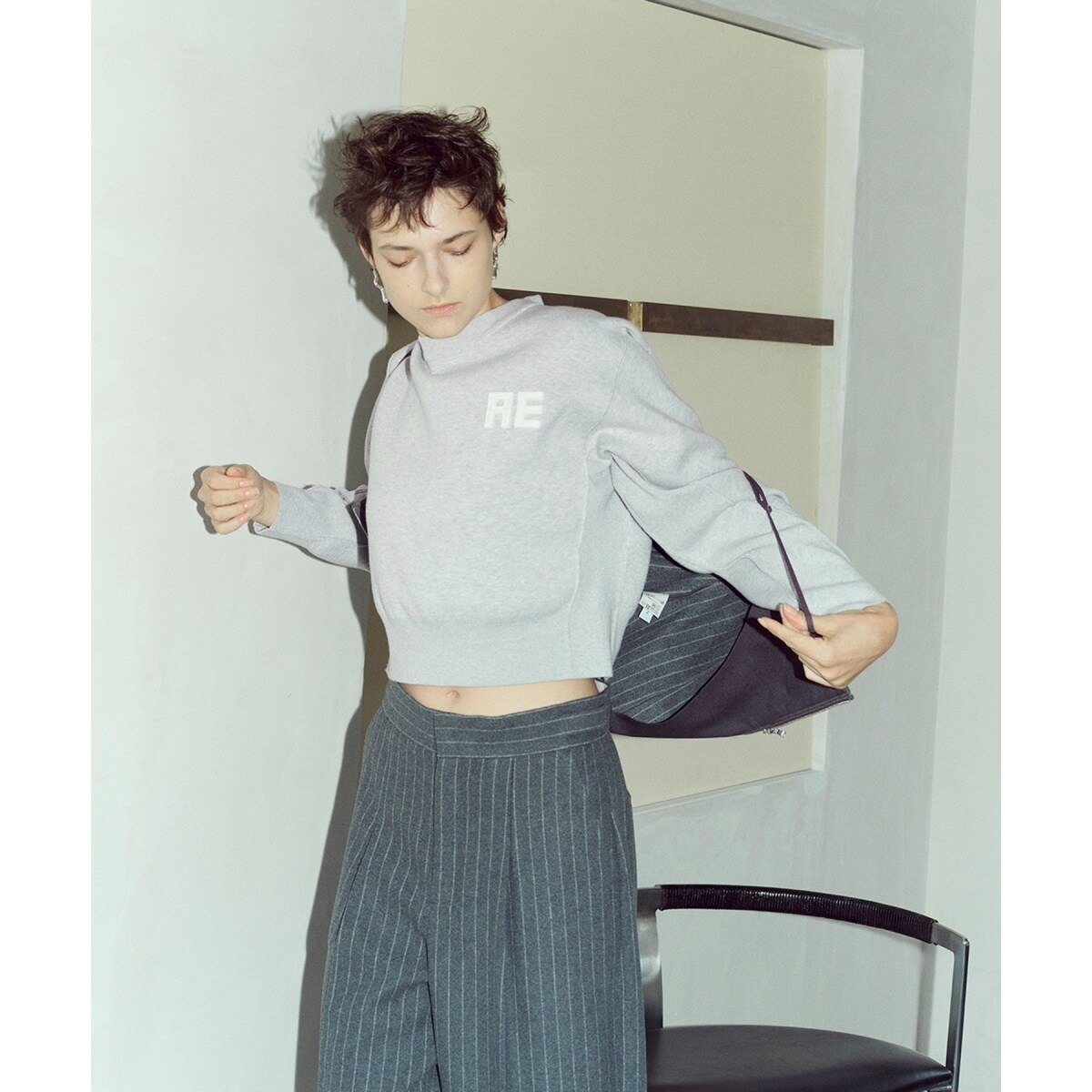 サステナブル・洗える】フェルト刺しゅうニットプルオーバー