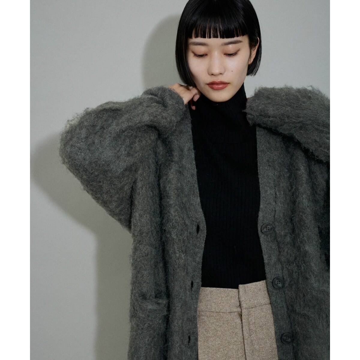 ぽ*み様 美品‼️ アダムエロペ ファーニットVネックカーディガン モヘアニット WEB限定】ファーニットVネックカーディガン | アダムエロペ(ADAM ET