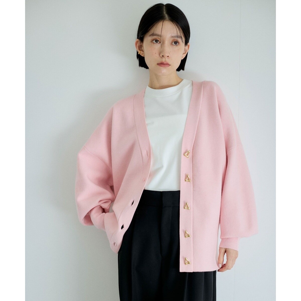 洗える】エッグブローチ付きペプラムカーディガン | アダムエロペ(ADAM