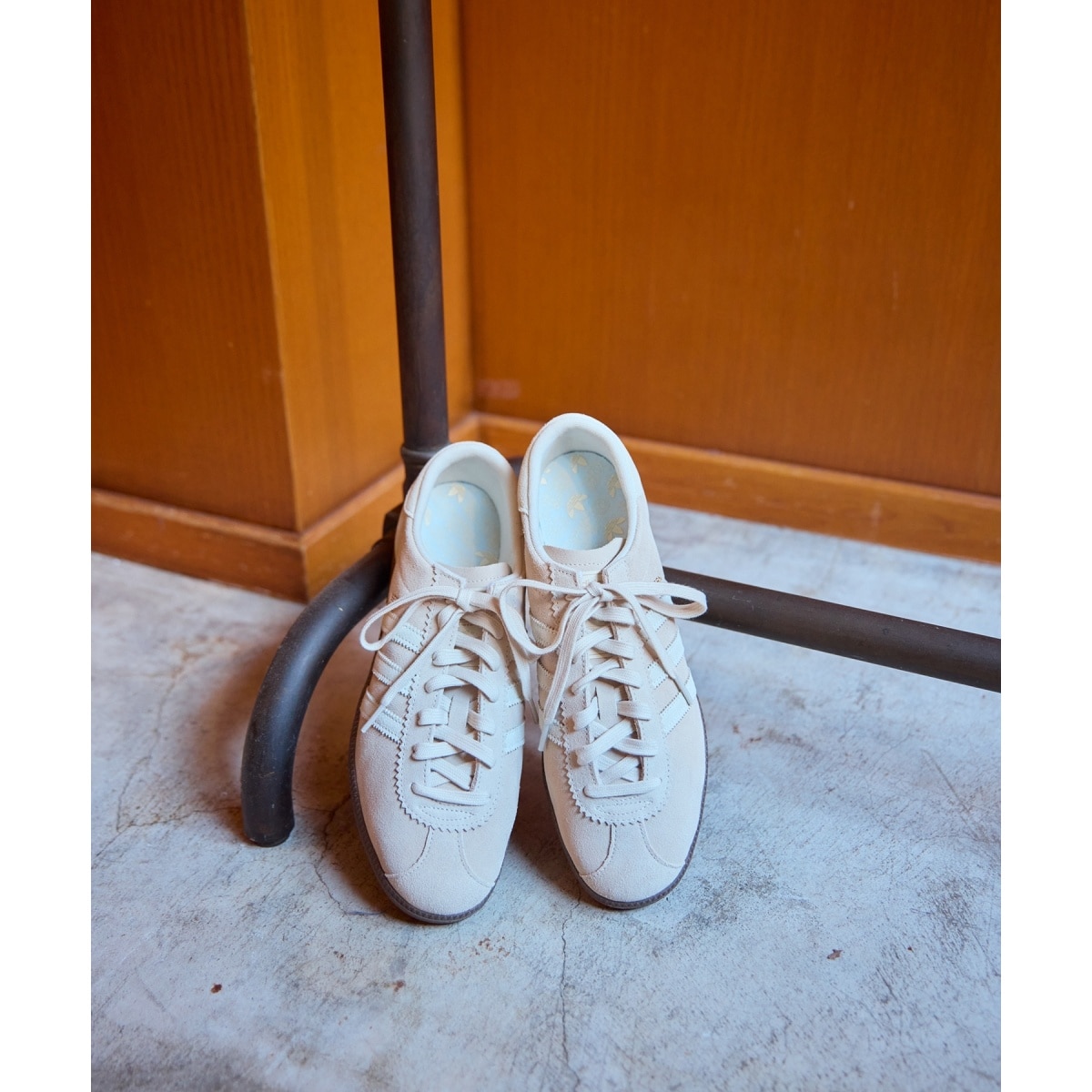 極美品 アダムエロペ × OGUZ 別注 T/R ストレッチ ルーズ スーツ M 極美品 アダムエロペ × OGUZ 別注 T/R ストレッチ ルーズ スーツ M 極