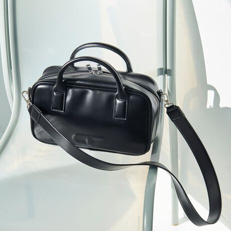 [^ԁFGAX24011]2025tāADAM ET ROPE' FEMMEyMaterialz}bgŏtɂx̂tFCNU[fށBVo[͏≘ꂪڗɂA\ʊ̂郁^bNtFCNU[gpBnɂ́Aybg{gėpTCN|GXe̗pByDesignzO\ȃV_[t́AfC[Ɋ􂷂鉡^2WAY{XgobOB̓IɎdグG{X̃S(ar)|CgŁAő݊ƃV[Y[h郍S`[t́BJ傫JƂŕ̏oX[YB}`L߂Ȃ̂ŁAz͂AKvȉו܂TCY|CgB|Pbg}`tɂ鎖ŁAo₷dlɂȂĂA֐ɂzꂽfUCByColorzubNAVo[AsN3FWJBsNWEBJ[łByStyling pointzꂢ߂ȃR[fBl[gɂ̓V_[OAJWAȃR[fBl[g̓V_[tō킹̂߁BNɂD]ii:GAX24010jƓ^EfރACełB---------------|Pbg:(2)A4[:sz[:tV_[:tV_[O:---------------