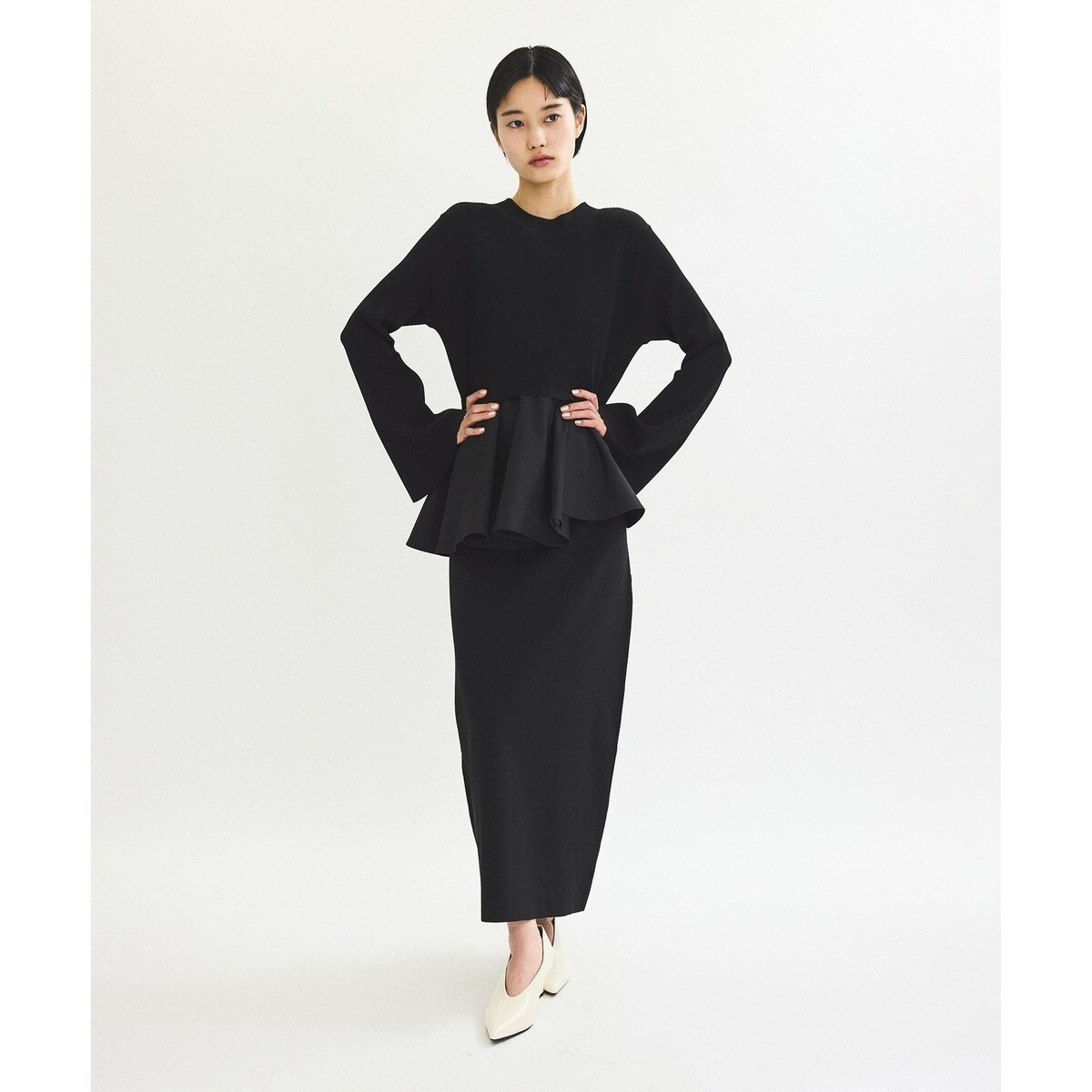 再入荷】・【サステナブル】・【オケージョン】ペプラムコンビ