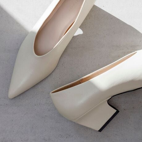 [^ԁFGAA05010]2025tāADAM ET ROPE' FEMMEyMaterialz悭cAVN̍vgpByDesignztHɂƂƂ񂱂IWi̕ό`^q[pvXB߂̃{gX`gDA芴ƃX^CAbvƓɁA͂ƂJbgCŋrʂ҂ł̂|CgBb[ݍ񂾃fUCɂ₷́ByColorzubNAItzCg2FWJByStyling pointzChŒߏ̃pc|CebhgDX^CO߁BۂȂAJWApcƍ킹ăV[ỸtHۗoXЁBꕔ̔ɔz̍ۂɂĂ܂Aւ݂Ȃǂꍇ܂Aiɖ͂܂B