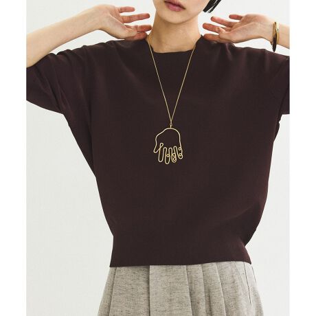 [^ԁFGAZ05060]2025tāADAM ET ROPE' FEMMEyMaterialz^JAvyDesignzRȊoŎq`nhCeBOA[gx[XɃp[č^쐬BADAMETROPEV[Ye[}́uMY INNOCENCEvCXpCAꂽlbNXBȂ悤ȕsKŊɂ₩ȐVѐS\BVvȃX^CÕANZgɁB`F[ƍvR2^CvAX^COɍ킹ĕtւ\BR͒̒₷P̂łgpOKBobOȂǂɃ`[ƂĂ߁B