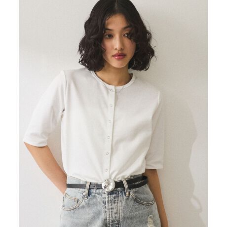 [^ԁFGAK55080]2025tāADAM ET ROPE' FEMMEyMaterialzCOTTON USÃ|`fށB┖Ȃ悭肪AYȕ\ʊƊ炩ȔG肪́BCOTTON USAƂ͊ɔznɂ₳RbgBTXeiu(\)Ȕ_@ɂAȘJ̂ƂŖȉԂ͔|ĂAnCeN_@ɂ莑œKpB97%͑X󂯌pƑoc_B yDesignzTVĉ悤ɒp̂߂Ȕėp̂J[fBKBtg̃hbg{^Ɛ̒f؂̕ʐn|CgBVvȒɂЂ˂̌fUC͓IȈꖇByColorzėp̂ubNAzCgAlۂuE3FWJB yStyling Pointzfj⃊bNXpcƍ킹̂߁B[XJ[gƂ̑---------------:zCĝ݂₠藠n:ȂLk::Ȃň:┖J:hbg{^|Pbg:Ȃ---------------fg:166cm size:F