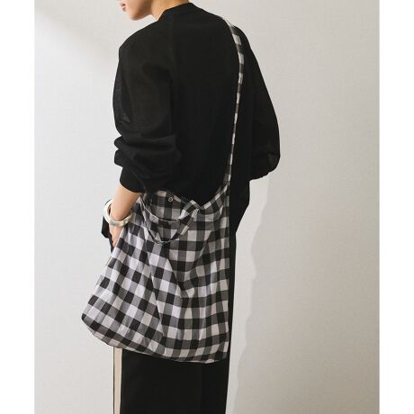 [^ԁFGAX05410]2025tāADAM ET ROPE' FEMMEyMaterialzPVCH{AV̂鐶ngpB yDesignzMU[ĩtH͓IȁA}`2WAYg[gobOB |obOƂĂV_[obOƂĂgfUCBʓIȃGRobO傫߂̃TCÝBigƂĂ͂AGRobOו̒ʋΎA}U[YobOWobOȂǁALV[Ɋ􂵂Ă邱ƊԈႢȂB V[Ỹghɍ킹vgJ[ȂǃoG[V𑵂ēWJĂԐlCACeB NɂD]ii:GAX24240jƓ^ACełByColorzuE`FbNAuE~x[WXgCvAu[~ubN}`XgCvAsN~p[vXgCv4FWJB----------------------------|Pbg:i2j[:A4AztV_[:Ȃ-----------------------------