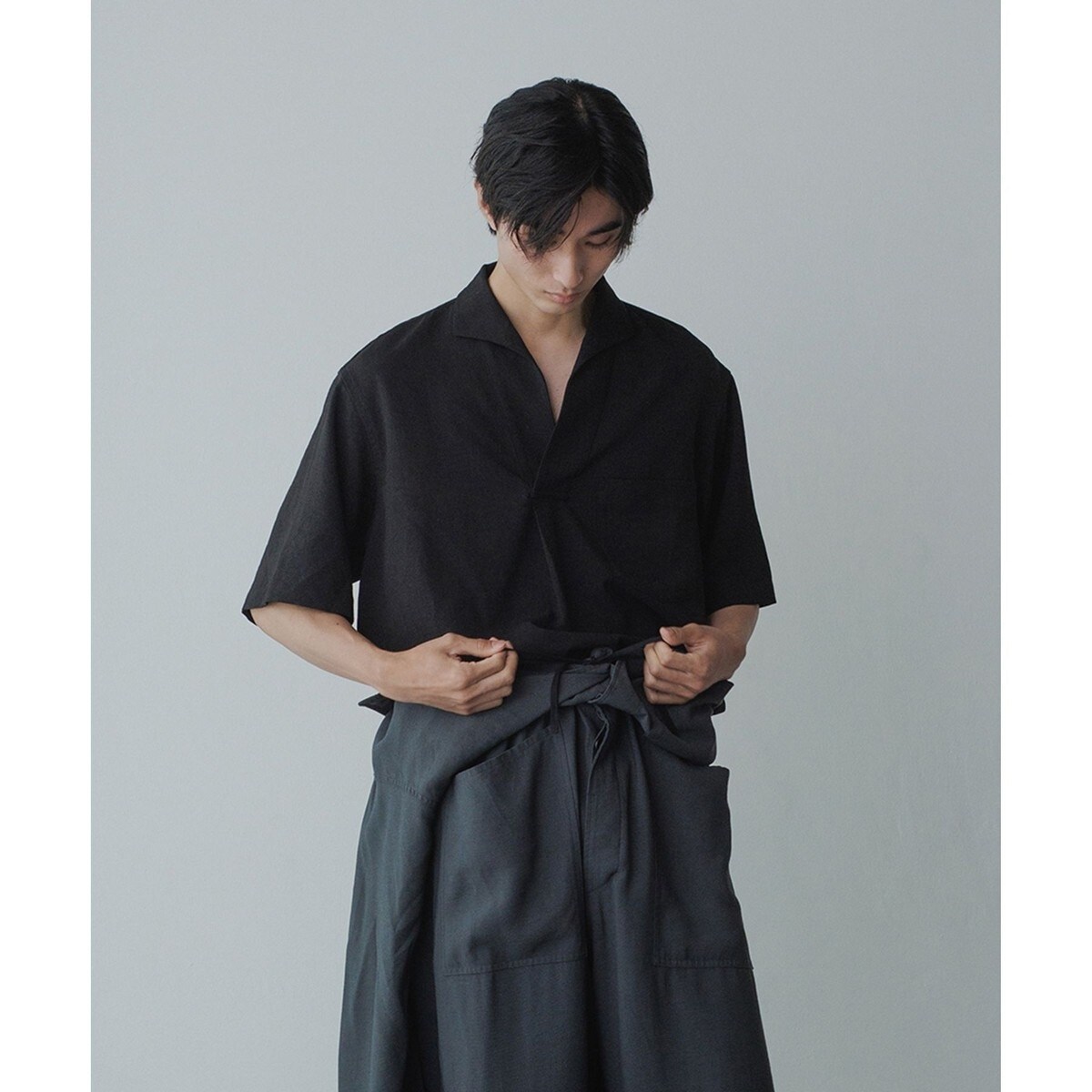 WEB限定】リネンライク フロントタック スキッパーシャツ / 防シワ