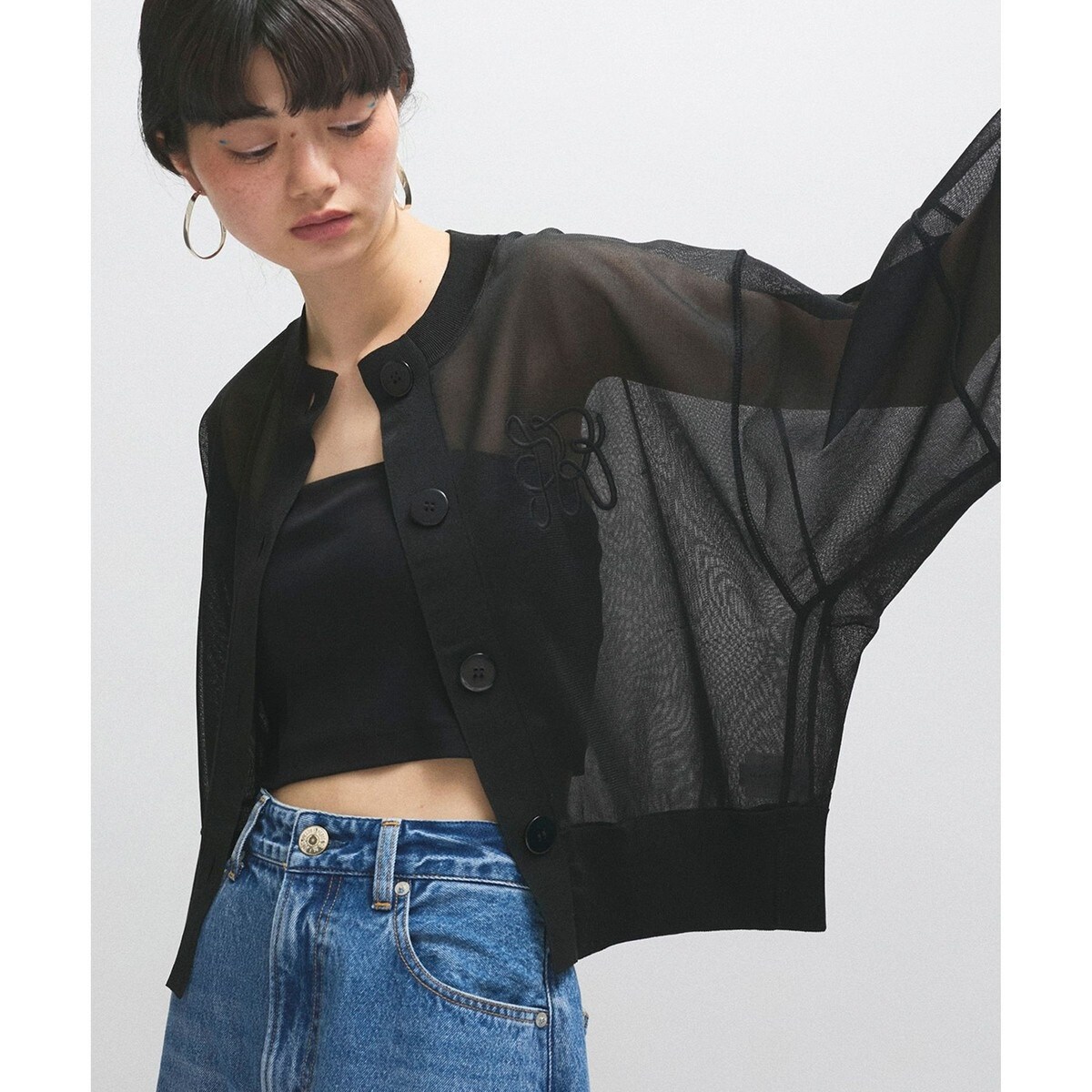 SALON adam et rope' シアーラメペプラムVネックカーディガン黒 楽天市場】【SALE／40%OFF】シアーラメペプラムVネック