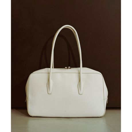 [^ԁFGAX85020]yMaterialz\n:㎿ŕ\ʊy߂VN̋vgpByDesignzghXŒpłx[VbNɂԌ^̃{XgobOBvɌ܂ŔyǋXgXt[ɁB̎ɃtBbg₷悤Ɏ̕XɂAd߂̃AE^[𒅗pۂɂ|₷ɐ݌vB14C`̃m[gp\RA4Ȃǂ̃t@CLCɎ܂TCY BṼt@Xi[͑ʂ܂ő傫JdlŃm̏oX[YB|Pbg͂}`ɂ邱ƂŎo₷dlɁBXeb`\ʂɌȂ悤ɂǂ̊pxǋAꂽfUCByColorzItzCg1FWJB^EfވႢɂăubNƃx[WpӂĂ܂BGAX85010----------------------------|Pbg:i2j[:A4tV_[:Ȃ-----------------------------