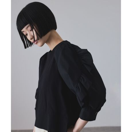 [^ԁFGAM05420]2025tāADAM ET ROPE' FEMMEyMaterialz͕zŁAn̂ȍ̃^CvC^[fށBg̓Jbg\[̃I[KjbNȂ̓VTVcfނgpBXgb`蒅Sn悭AuEX̂悤ɒTVcACeByDesignz{[̂fUCX[u͒邾Ńh}eBbNɂȂuEX̂悤TVcB̓_üdlɂĂāAɃVGbgoăuEX̂悤ȕ͋CɎdグꒅByColorzȂVbNɈ߂ĂubNA_炩J[iȃjAXx[WACilCr[3FWJByStyling Pointz̃fUCƂƂ䊴oXǂAVvȃ{gƍDBfjƍ킹ăJWA[hɒ̂BChpcƍ킹ă[hȕ͋CɎdグ̂fGB---------------:Ȃn:ȂLk:z喳AJbg\[:Ȃň:┖J:RV[t@Xi[---------------fg:166cm size:Fg:175cm size:F