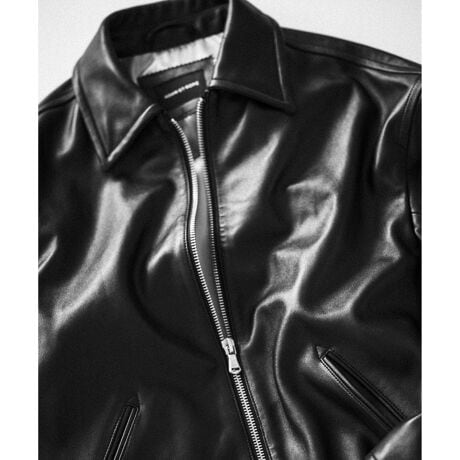 [^ԁFGML15100]yPOINTzE~^[vfȂǂ̃NZȂAɃVvȃfUCBU[AE^[߂đIԕ1ڂɂœKEñV{}AꂽN[ȕ\oE̓SV[OȂAƂVGbgƉKȒSnE̓WbvdlŁAÊ₷́EȑfފƗn̍͑zȏyfށzEj[W[hYU[iqrvjgpE\ʂɃibpH{A炩łȂ₩ȕɁEłȂߍׂÂɓޏ_炩EƂƂGƌy₩ȒSnEϋvɗDAGCWOioNωjy߂yVGbgEfBe[zE̓IɃhbvV_[CŔoEɂĂVFCvEGXgCŁApcƂ̃oXӎn̂VGbgE㔼g͂Ƃ肪A܂̓RpNgɐ݌vE̓VOC_[XdlŃV[vȈۂɁEݗɂ́A܂𗧂ĂɂfUC|CgƂȂAre[Wɂ⋭Xeb`yTCYzTCYl:g`175cmTCYk:g176cm`W̌^ɂڈɂȂ܂B--------------------------n::򓧂:Ȃ|Pbg:Lk:Ȃň:--------------------------