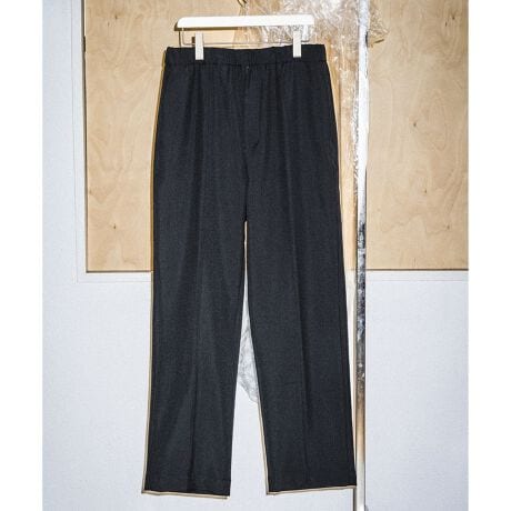 [^ԁFGMS15040]Z^[v[cŁAށB\zIVGbgۗA㎿C[W[pcBZbgAbvΉWPbg͂火_uuXgWPbgm[J[WPbgyfށzwubNxE[Ƀ|GXeނuhAn̂T[WfށBRp⊯ȂǃjtH[n܂{ѐD(jbP)ے鍂xT[WfނgpĂ܂BǎȞуE[̂Ȃ₩ƁAVZeBbNt@Co[̗͋𕹂Ă܂Br̎ɍœKȊj[W[h̖qō̗pꂽZQF؃VXeŊǗASESŃg[TuȍirтłB|GXeɂ͒nۑSɔzTCNgpĂ܂ByNIKKEz1896NnƂ̓{ѐD(ʏ́FjbP)́AmĂɊJԂォ猻݂Ɏ܂ŋߑ㐼mjɍvĂ܂BnƓ͌RѕžROiɐYA݂̎͌OʃJ[hɈۊǂĂ܂B̌͋{̍DAXN[ErWlXjtH[T/WfށAăgbv]̃t@bVfނ̊JdˁA120Nȏ̗j̒Ő^ɂ̂ÂƌAvVd˂ȂiĂ܂BwuExC^ÃJ[lbvgpCgcC[hfނłBtȃC[Ŵz[XpłAî銴\邽߂ɁÂ郌[ɃE[^egpAvXĂ܂B܂ARɂ̓Xgb`̂E[ƃC^ÃJ[lbvD荞ނƂŁA荂fނɎdグ܂B\bhȑgݍ킹łaȂR[fBl[gɓ݂܂Bqfނ̍r#01J[Fi{́j|GXe 54%  46% iЂj |GXe 100%#21J[Fi{́j 43% [ 43% |GXe 9% iC 3% AN 1% |E^ 1% iЂj|GXe 100%yfUCzEEGXg̓V[OdlŁAC[W[pc炵}iȎdオEZ^[N[XɃs^bNA悢ْoEqbv̓RpNgɐ݌vAƂVGbgɁEɂ̓R[hAiŃVGbg̕ωy߂ER[h͕RdlŁAJWAɂȂ肷ȂfUCoXyTCYzTCYl:g`175cmTCYk:g176cm`W̌^ɂڈɂȂ܂B--------------------------n::ubN͂₠蓧:Ȃ|Pbg:Lk:Ȃň:--------------------------