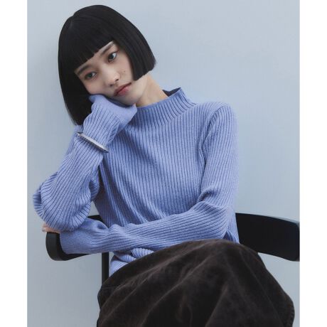 [^ԁFGAM55520]2025-26H~ADAM ET ROPE' FEMMEyMaterialzɍ׃肠킳ꂽE[̎gpB炩ȔGœKxȌ݂̃ugDɁByDesignzOݕɃeNjbN鎖ŁAAKɒpł悤ɂKxȍ̃nClbN|CgB͕Б̂݃Xbg{ŐoĒۂɂfUC|CgɁBVvȂɂ̋l܂AꒅŒ񂵂̌\ACeBNɂD]ii:GAM54510jƓ^Efނ̐VFǉACełByColorzNWJF̃ubNAItzCgAx[WATbNXɉĐVF̃x[VbNȃ`R[̌vTFWJByStyling PointzX^COɎ₷VvȃnClbNvI[o[ɂ́AfUCXJ[gfUCpcȂǂ킹āBVvȃfjXbNX킹ZB---------------:Ȃn:ȂLk:Ȃ:Ȃň:┖J:tg|Pbg:---------------fg:165cm size:Fi{uwAjg:166cm size:Fip[}wAj