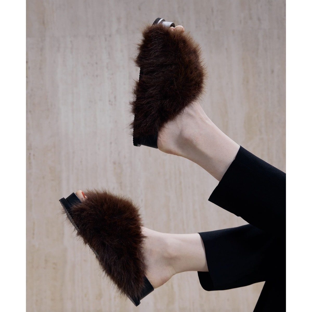 [}C]{[t@[T_/A_GyiADAM ET ROPE'j uE(20)