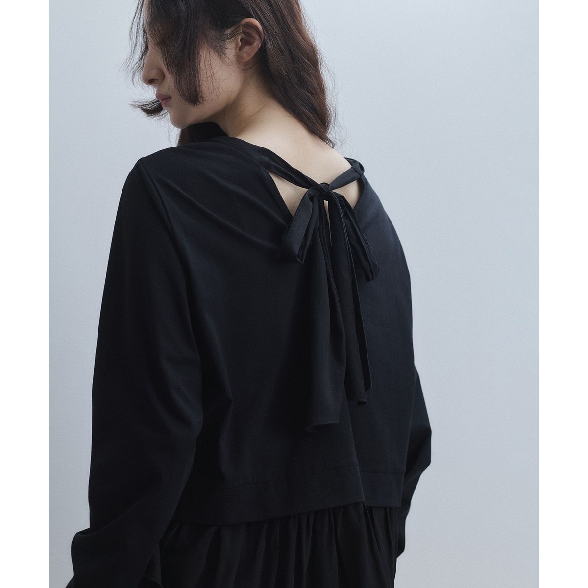 ◇【WEB限定カラーあり】エアボール ペプラムプルオーバー