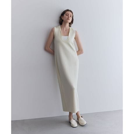 [^ԁFGAE25040]2025-26H~ADAM ET ROPE' FEMMEyMaterialẑ̌򊴂̃uCg[̎gpBX[X҂݂ŎdグAKxȌ݂ƐLkofށByDesignz[߂ɊJUlbN݂̋fUC̃jbgs[XBC[hŃOV[YpłACeBVvȃfUCȂAghCNȃt[fB[fUCANZgɁB̂ɒ悭tBbgXg[gC̃s[X[hȈۂɁBHD킹oXǂ܂ꒅByColorzN[Ȉۂ̃ItzCgƃ[hɌ܂ubN2FWJByStyling PointzL~Ci[킹1łƒp̂߁BVcJ[fBKHDĂBTVc⃍TȂǂ̃JWAACeł܂ACeBؚ͉ȃq[~[ŏ炵A̓Xj[J[ŃJWAɊÔB---------------:Ȃn:ȂLk::萶ň:|Pbg:Ȃ---------------fg:164cm size:F