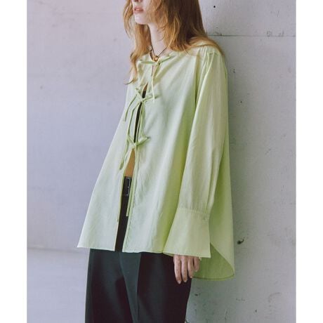 [^ԁFGAH25040]2025-26H~ADAM ET ROPE' FEMMEyMaterialzI[KjbNRbgƃLvaꂽfނgpB炩ȔGƐ▭ȓAC͂ތy₩ȑfފ́ByDesignzpCsOƃ{fBe[͓IȌy₩ȃuEXBc̃VGbgőlۂ͋CɎdグ1B኱tAɎdグJtX́ArYɌƋɁAꂩ犦ȂJ[fBKHD葳oہÂ鑳oBuEƃzCgɂ͔NтfނŃpCsO{\tACeB(CgO[͋n) yColorzubN~uEpCsOAzCgACgO[3FWJByStyling PointzfjjbgpcAChXbNX킹߁B[XJ[g킹ŏcVGbgőlۂp̂---------------:₠藠n:ȂLk:Ȃ:Ȃň:J:{|Pbg:Ȃ---------------fg:164cm size:F