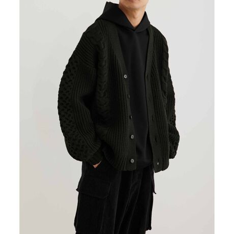 [^ԁFGMK25000]sX܁EECɐlCACeWEBŕtyʂŃ{[~[ȃrbOVGbgP[uJ[fBKIڂ̃{[ƌỹMbṽJ[fBKcp[J[jbg̏ォHDAAE^[ƂĂ̗prłp\Ȕėp̍ꒅBCቺĂA܂ɒpꒅłIsȕɃIXXtEd̂͌ETVc̏ォHDăR[f܂̂ǂEI[o[TCYǂE`N`N̂͌EVcɂ킹E~͏ォR[gHD肽yfށzV[Y烊TCNfނgp|GXeɒuAYĂ܂B|GXe100̎gp邱ƂŁAڂ̃{[Ȃ̌yʐ܂Bhƕۉ̂ŋ@\ɂDĂAꂩ̋G߂߂łByfUCEVGbgzƂ҂݂̂悤ȕ̃P[u҂݂݊Q̃I[o[TCYJ[fBKB@A҂݂̃jbg͕͋CĒĂ݂ǁAdĒpĂƔ錜O܂BłAɌyʉɗDĂ̂ŏdĔ錜OȂAKɒpĂ܂BOɒpȂڂƁAȏ̌yő̓łBҒnE[fނŕ\ƁAdŃ_Ă܂܂A|GXeƋC܂񂾂܂܂̃RN[VGbgȂ̂ŁA܂𔲂ȂǂaĂy݂܂B܂AI[o[TCYăAE^[ƂĂ̒pĂ܂B̃XEFbgp[J[̏ɉHDAu]̂悤Ȓłył܂Byr[zقǌyAۉ̂ŃJbg\[̏Vc̏ɉHD̂߂łB肵fUCȂ̂ŁAx[VbNȃX^CÕANZgɂȂ܂ByTCYzTCYl:g`175cmTCYk:g176cm`W̌^ɂڈɂȂ܂B