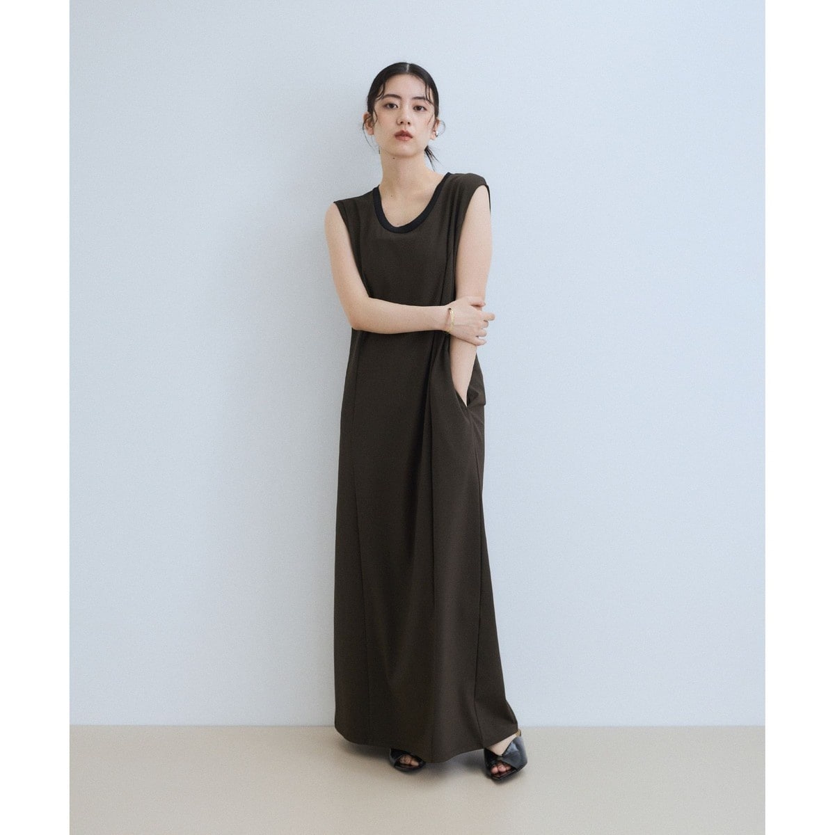 【完売品】ADAM ET ROPE' カットジャガードワンピース カットジャガードワンピース | アダムエロペ(ADAM ET ROPE
