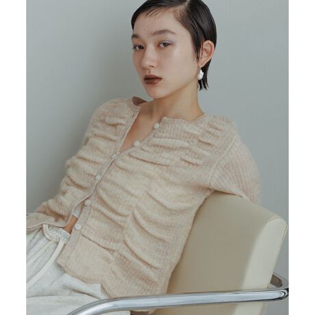 [^ԁFGAK55550]2025-26H~ADAM ET ROPE' FEMMEyMaterialzwǍy_炩gpBڌ҂݂̓dŕ҂ނƂŁAӂƉŝۂɁByDesignzgɃSV[O{AwAJ[fBKBRpNgȃTCWOȂ̂ŃCi[ƂĂg̗ǂACeBԂꂵČȂ悤Ɍ⑳ɂ͂ăV[OꂸɎdグꖇBwA̎_炩ȈۂƁA悢炵ȂJ[fBKByColorz[hȈۂ̃O[AČjAX̂郉CgO[A炵_炩Ȉۂ̃x[WAN₩Ŗڂ䂭sN4FWJByStyling Pointz{^ăvI[o[oŒĂA{^JăJ[fBKƂĂp\B܂̓Ci[ɃL~\[킹ăwV[ȒȂyŁBvgJbg\[킹̂JWAȕ͋CɂȂIXXB---------------:藠n:ȂLk::Ȃň:J:{^J|Pbg:Ȃ---------------fg:165cm size:F