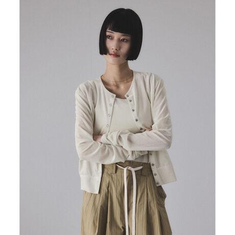 [^ԁFGAK25040]2025-26H~ADAM ET ROPE' FEMMEyMaterialz悢VA[̂xAfށBuCggp邱ƂŁAiȌ򂪃ANZgɈꖇłlɂȂfUCBە҂݂̃xAƔׂƃnfނŁALk̂_炩nSn̂悢ꒅByDesignzxȀ_炩Sn悢ǴAJ[fBKƃ^NgbṽZbgACeB{^ăvI[o[ƂăAE^[̒ɒpAOJłƉHDĂlɂȂRpNgȃTCWOB񂵂₷悤Ƀx[VbNȃfUCɎdグ邱ƂŁALłꒅBfނ̃^NgbvƃATuŒp̂͂A^Ngbv͑O2waydlȂǁAR[fBl[gLACeB24AWɂD]VA[gRbgxAJ[fBKii:GAK24150j̒𒷒ZAÑ{goXɍ悤Abvf[gACeByColorz[hȕ͋C͂̃ubNɏ_炩ȃItzCgÂO[Aڂ䂭CgO[4FWJByStyling PointzZbgŃJ[fBK̉Ƀ^Ngbv킹Ēp̂͂AJ[fBKP̂ňꖇŊyނ̂BH̓WPbgȂǂ̃Ci[ƂĂAĂ̓^N݂̂łg₷񂵃ACeB----------------------------:藠n:ȂLk::򐶒ň:┖nJ:{^J|Pbg:Ȃ----------------------------fg:165cm size:F