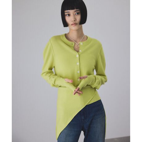 [^ԁFGAK25080]2025-26H~ADAM ET ROPE' FEMMEyMaterialzE[~JV~̍agpBnCQ[Wŕ҂݁AG肪ǂySnB_炩ȃ^b`ƃ\tgȃtBbgŁASnQBLk̗ǂfނŁAJbg\[oŒ悢݂́B_炩ȑfފAl̃bNXX^Cɂ҂ByDesignzJ[fBK͖D\ɂ̂RpNgTCYBR̃_[cfUCX[u|CgɁBgCAO^jbgXJ[t́AɂƂAɊARɃAW\BH~̃X^CÕANZgɂȂ邨ACeByColorzVbNȈۂ̃O[A_炩ȕ͋C̏oLiAghJ[̃uEAN₩ȍFȂȂ݂̗ǂCG[4FWJByStyling PointzRpNgȃjbg̓Chpcfj킹߁BV[gŃoX悭Ȃy߂ACeB{^ĈꖇgbvXƂĂ͂ẢHDƂĂALV[ŊBOp`̃Xg[́AɂƂ܂Agh̓ɊAɊAxAgbv̂悤ɊĂ݂BX^Cɍ킹ĊAWł閜\ȃACeB---------------:Ȃn:ȂLk::Ȃň:┖J:{^J|Pbg:Ȃ---------------fg:165cm size:Fi{uwAjg:169cm size:FiOwAj